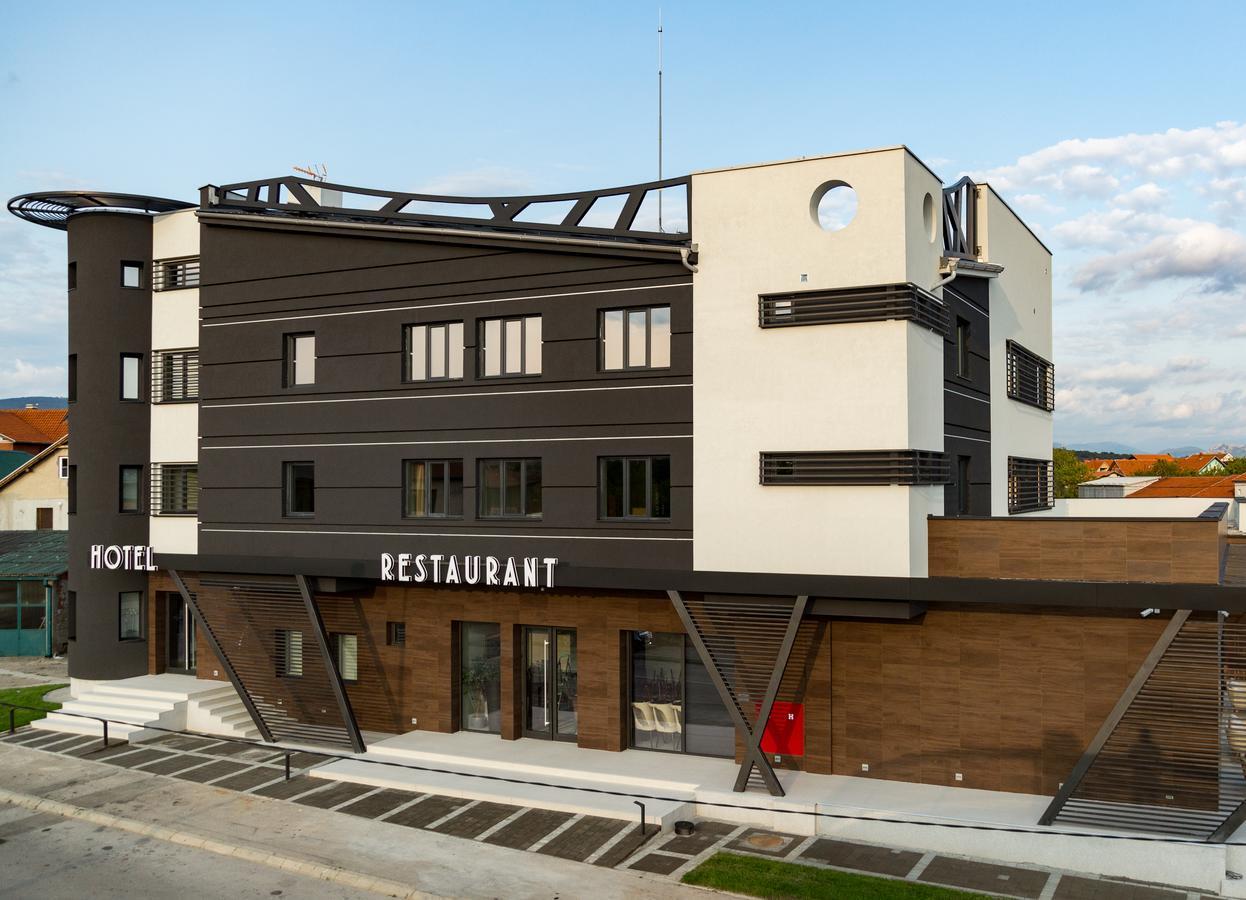 Hotel Ideo Lux Ni المظهر الخارجي الصورة