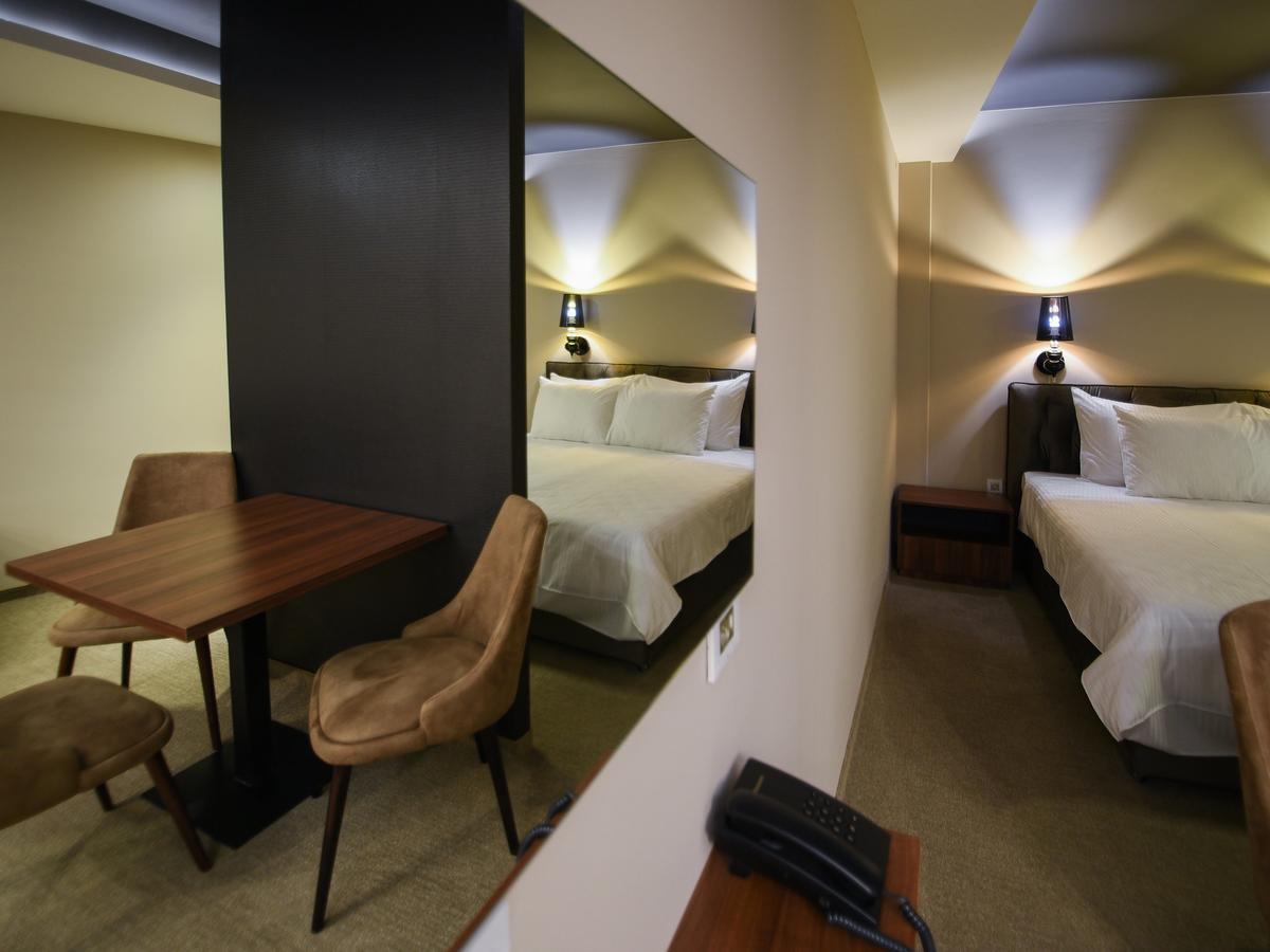 Hotel Ideo Lux Ni المظهر الخارجي الصورة