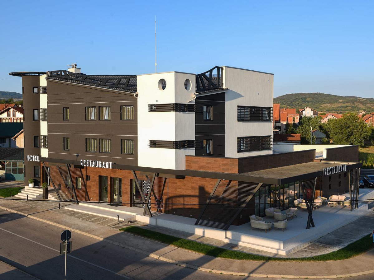 Hotel Ideo Lux Ni المظهر الخارجي الصورة
