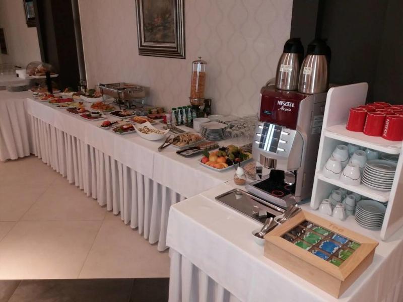 Hotel Ideo Lux Ni المظهر الخارجي الصورة